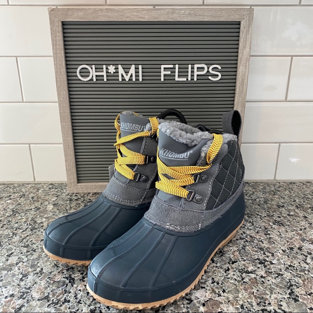 Khombu Sofia Womens Duck Boots Gray Yellow NWT